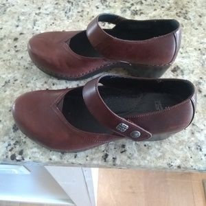 Dansko brown leather Size 38 Mary Janes